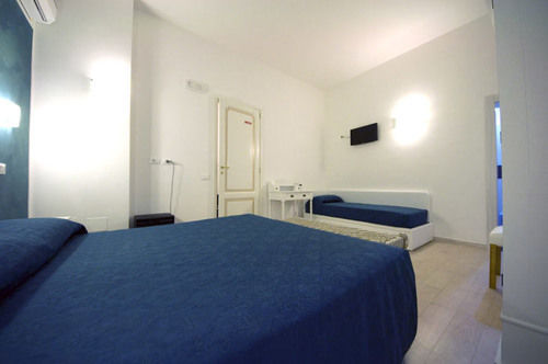 Atlantis Pensión 3*