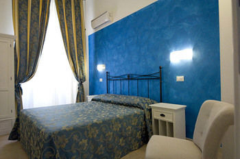 Pensión Atlantis 3*